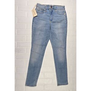 Universal Thread  Light Wash High Rise Skinny Jeans Size 0